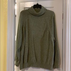 100% Cotton Green Turtle Neck Karen Scott EUC